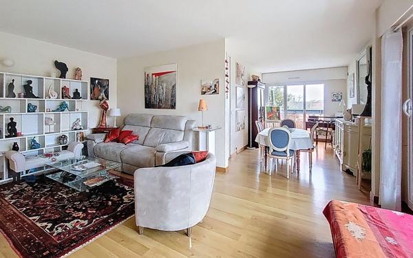 Appartement à vendre    4 pièces •  Roissy-en-Brie