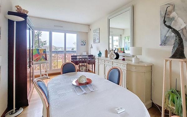 Appartement à vendre    4 pièces •  Roissy-en-Brie