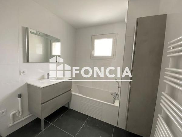 Location Appartement 3 pièces 59.5 m² - LES LODGES - BAT F Bernin 38190