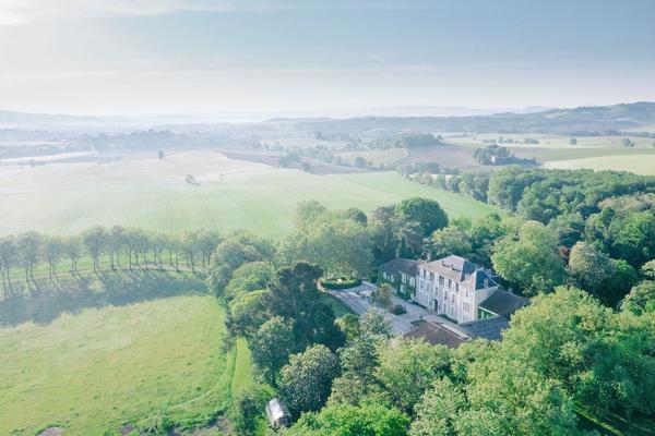 Vente Château Carcassonne 50 Pièces 1700 m²