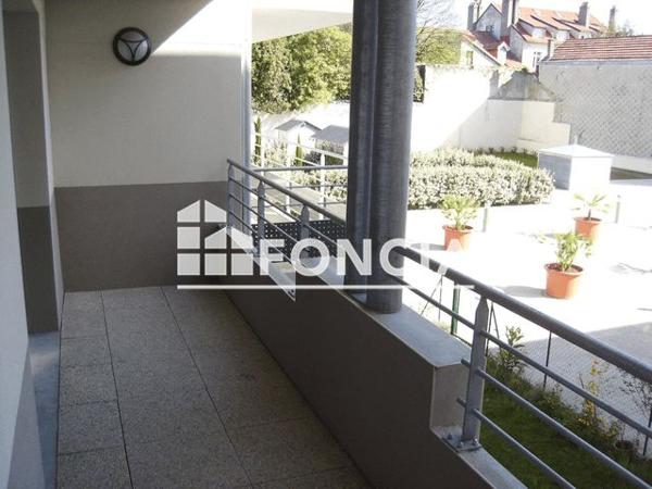 Location Studio 26.11 m² - 26 RUE CLARAC Tarbes 65000