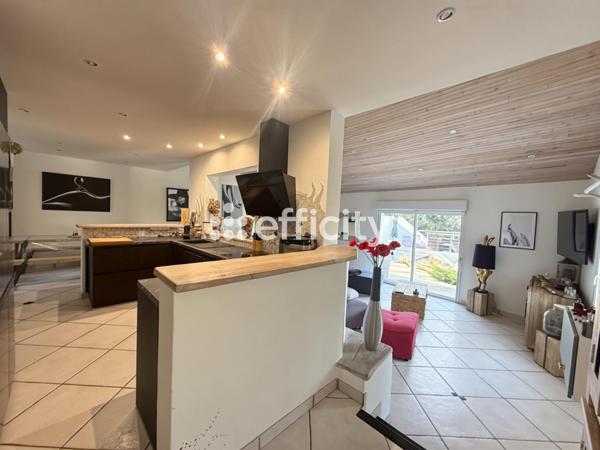 Maison 4 pièces - 115 m²