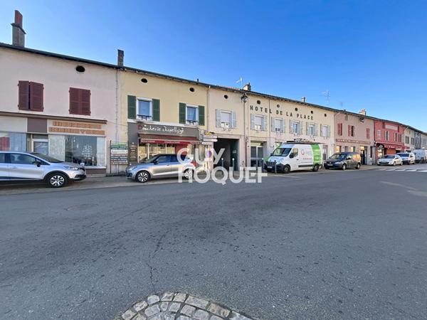 3 Immeubles à forte Rentabilité, Commercial et Habitation - 71570 LA CHAPELLE DE GUINCHAY
