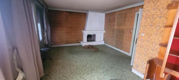 Superbe emplacement, commerces à pieds