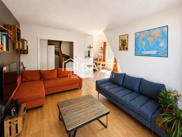 ECKBOLSHEIM – MAGNIFIQUE DUPLEX LUMINEUX – 3 CHAMBRES – GARAGE, CAVE & BALCON