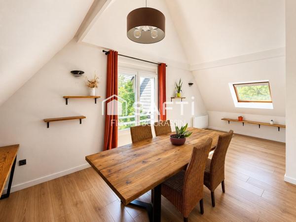 ECKBOLSHEIM – MAGNIFIQUE DUPLEX LUMINEUX – 3 CHAMBRES – GARAGE, CAVE & BALCON