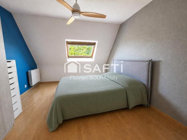 ECKBOLSHEIM – MAGNIFIQUE DUPLEX LUMINEUX – 3 CHAMBRES – GARAGE, CAVE & BALCON