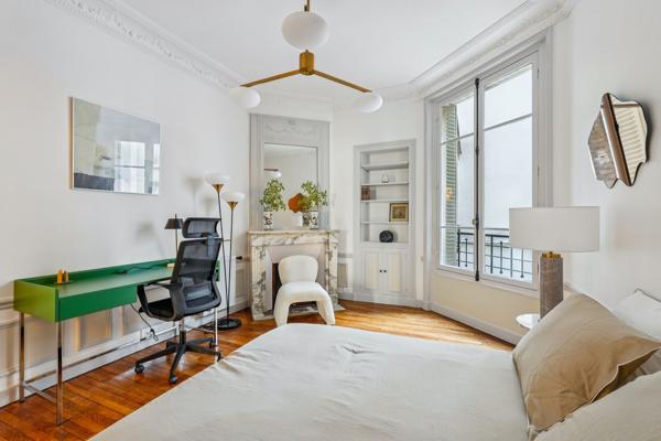 Vente Appartement de luxe Paris 7 5 Pièces 150 m²