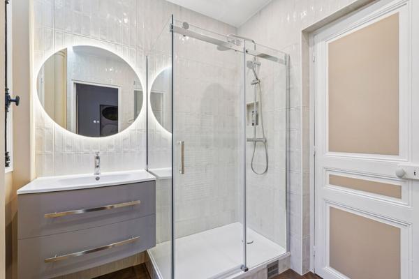 Vente Appartement de luxe Paris 7 5 Pièces 150 m²