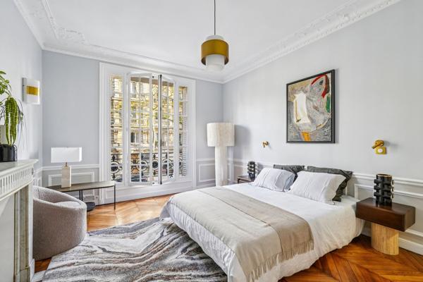 Vente Appartement de luxe Paris 7 5 Pièces 150 m²