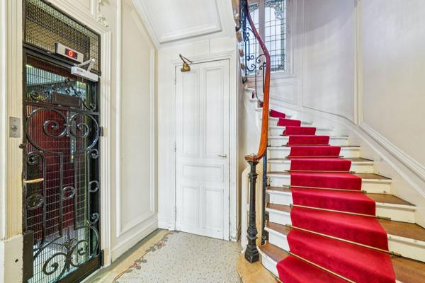 Vente Appartement de luxe Paris 7 5 Pièces 150 m²