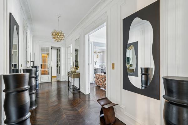 Vente Appartement de luxe Paris 7 5 Pièces 150 m²
