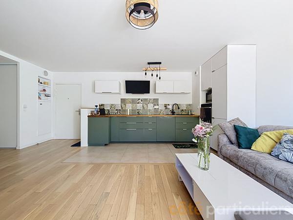 Vente
                Appartement68,21 m² - 3 Pièces -
                    SAINT MAUR DES FOSSES (94100)