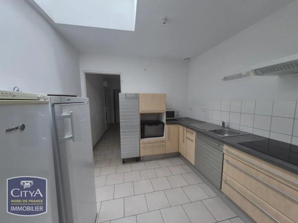 Appartement à louer 2 pièces 55.65m² Saint-Amand-les-Eaux (59230)