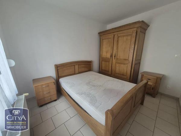 Appartement à louer 2 pièces 55.65m² Saint-Amand-les-Eaux (59230)