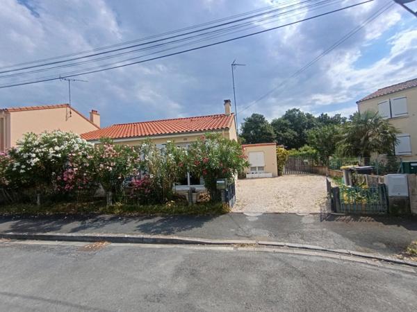 Maison de Plain Pied avec 3 chambres et un jardin