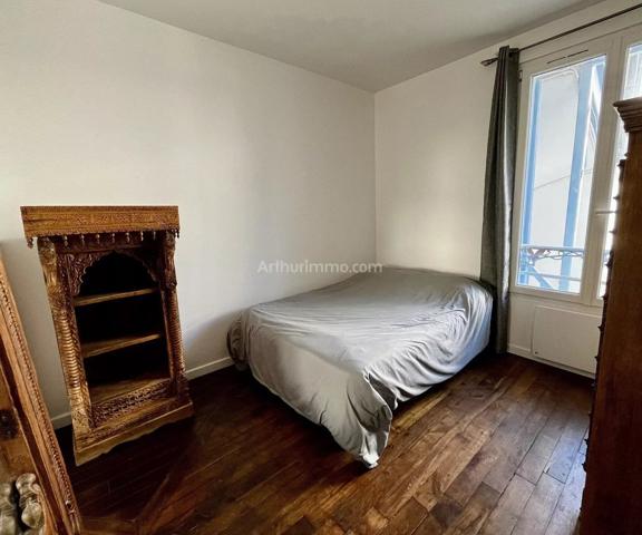 Vente                                                      Appartement
                        
                     3 pièces                      38 m2                     à Joinville-le-Pont