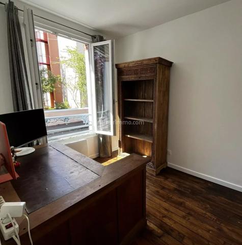 Vente                                                      Appartement
                        
                     3 pièces                      38 m2                     à Joinville-le-Pont