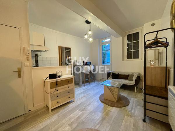 centre ville VERNEUIL - Studio meublé avec courette et parking