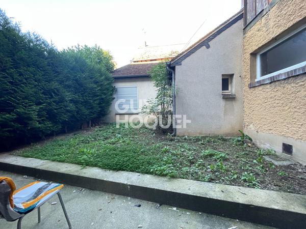 centre ville VERNEUIL - Studio meublé avec courette et parking