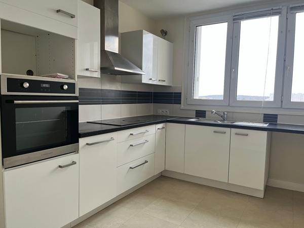 APPARTEMENT TYPE 5 EN RESIDENCE