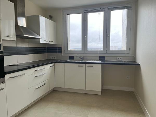 APPARTEMENT TYPE 5 EN RESIDENCE