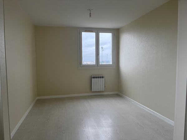 APPARTEMENT TYPE 5 EN RESIDENCE