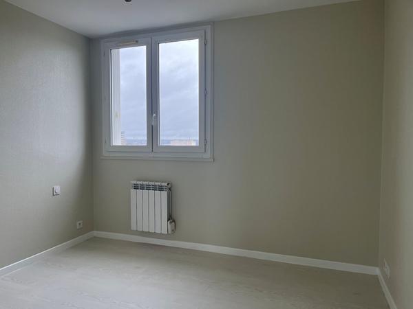 APPARTEMENT TYPE 5 EN RESIDENCE