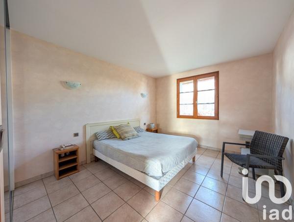 Maison traditionnelle 7 pièces de 175 m² à Condat-sur-Vienne (87920)