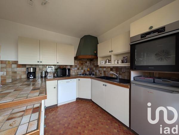 Maison traditionnelle 7 pièces de 175 m² à Condat-sur-Vienne (87920)