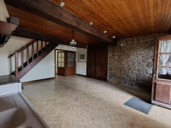 Maison Vieilmoulin 5 pièce(s) 107 m2