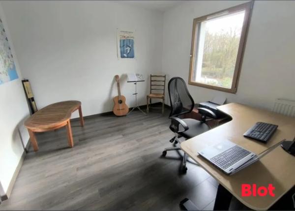 Maison 6 pièce(s)