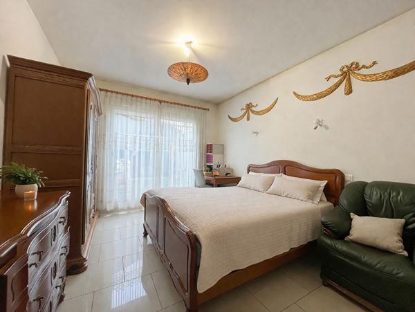 DAX Centre - T6 - 4 chambres - dépendance- terrasse