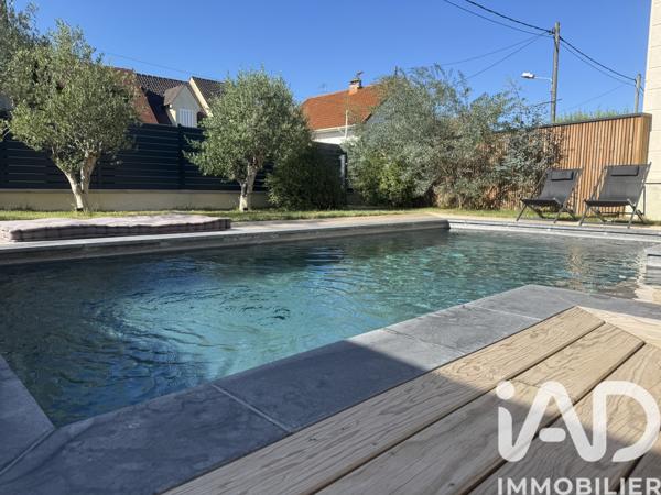 Maison à vendre 6 pièces 130 m² Sainte-Geneviève-des-Bois