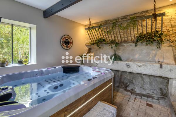 Maison
         7 pièces
        - 228 m² Bien prestige 599 000 € *