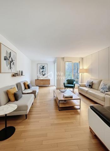 Appartement 5 pièces – 96 m² – Fort potentiel habitation ou bureaux / profession libérale - Parking