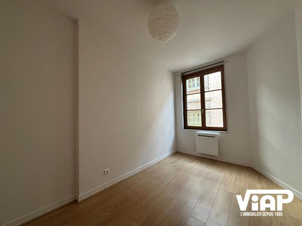 T2 DE 40 m² RENOVE EN HYPER-CENTRE DE LIMOGES , Limoges