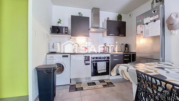 APPARTEMENT 2 PIECES - 43 M²  + TERRASSE + PARKING EXT.