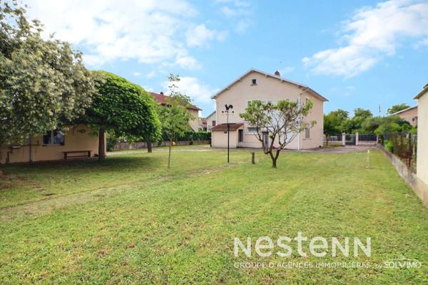 Maison Saint Priest Revaison 140m2 habitable 4 chambres 730 m2