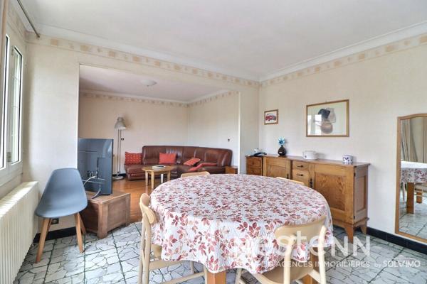 Maison Saint Priest Revaison 140m2 habitable 4 chambres 730 m2