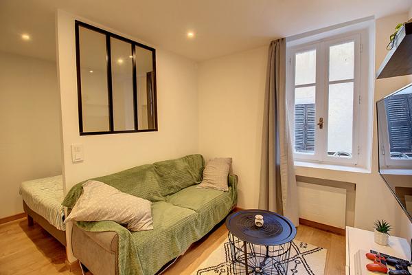 A VENDRE EN EXCLUSIVITÉ ! Studio Trans En Provence 28 m²