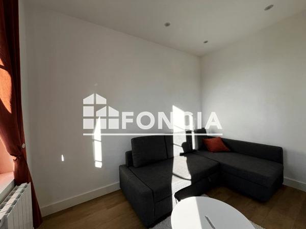 Location Studio meublé 22.17 m² - 58 RUE VICTOR HUGO Perigueux 24000