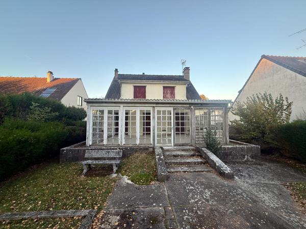 Maison 120 m2, sur sous-sol total et terrain 1020 m2