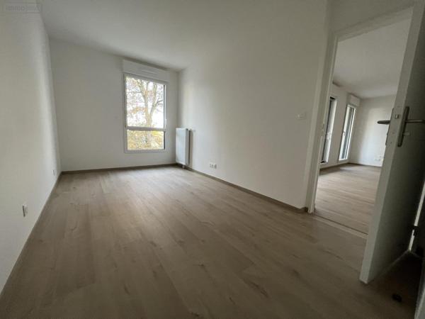 Appartement à vendre à Châteaugiron en Ille-et-Vilaine (35410), ref : VA2142-35018