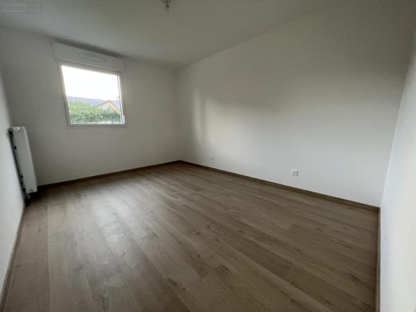 Appartement à vendre à Châteaugiron en Ille-et-Vilaine (35410), ref : VA2142-35018