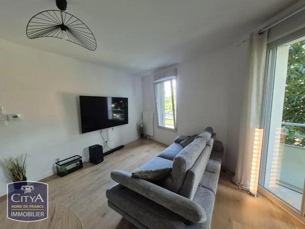 Appartement à louer 2 pièces 46.11m² Valenciennes (59300)