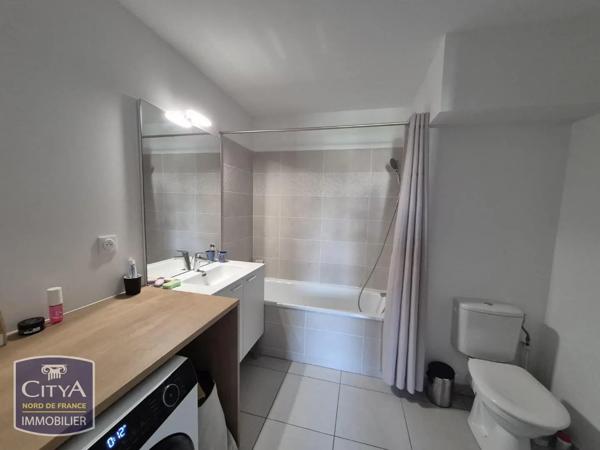 Appartement à louer 2 pièces 46.11m² Valenciennes (59300)
