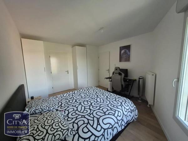 Appartement à louer 2 pièces 46.11m² Valenciennes (59300)
