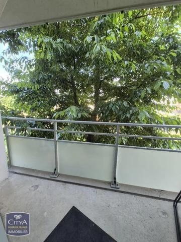 Appartement à louer 2 pièces 46.11m² Valenciennes (59300)
