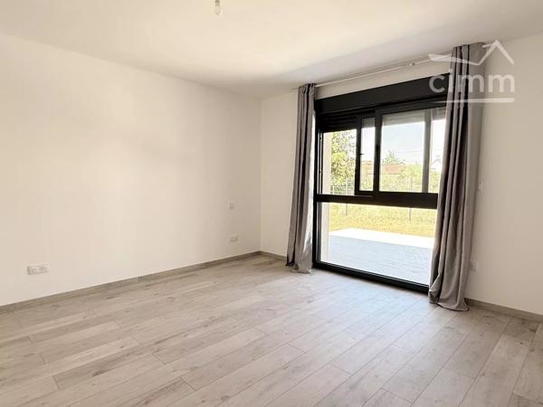 Il y a des maisons qui donnent immédiatement envie d'y vivre. Celle-ci en fait partie.